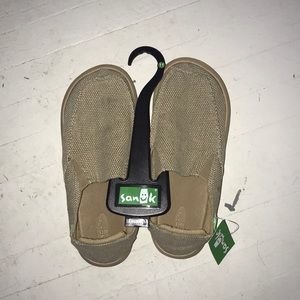Men’s sanuk #NWT